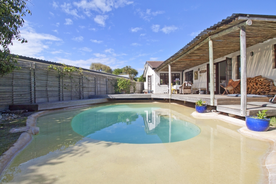 3 Bedroom Property for Sale in Kommetjie Western Cape